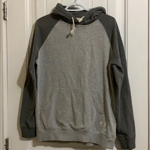 DC Men’s Sweater